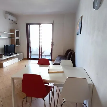 Kamax Apartment Vlore In Ottima Posizione Apartment Vlore
